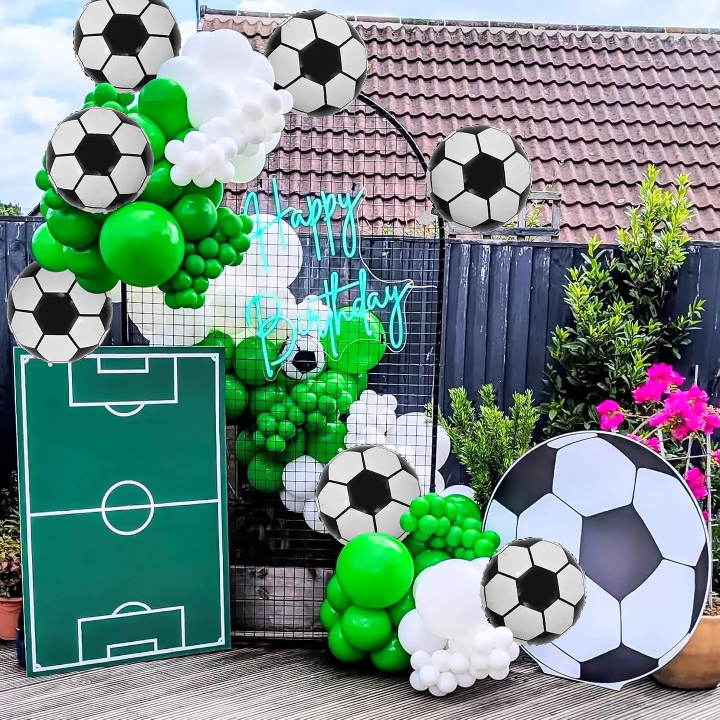 18 inches Soccer Balloons Soccer Themed Party Decor Soccer Ball Balloon For Birthday Sports Graduation Party Decoration