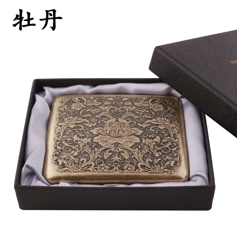 Classic Retro Cigarette Case Portable 20 Capacity Cigarettes Box Smoking Accessories Storage