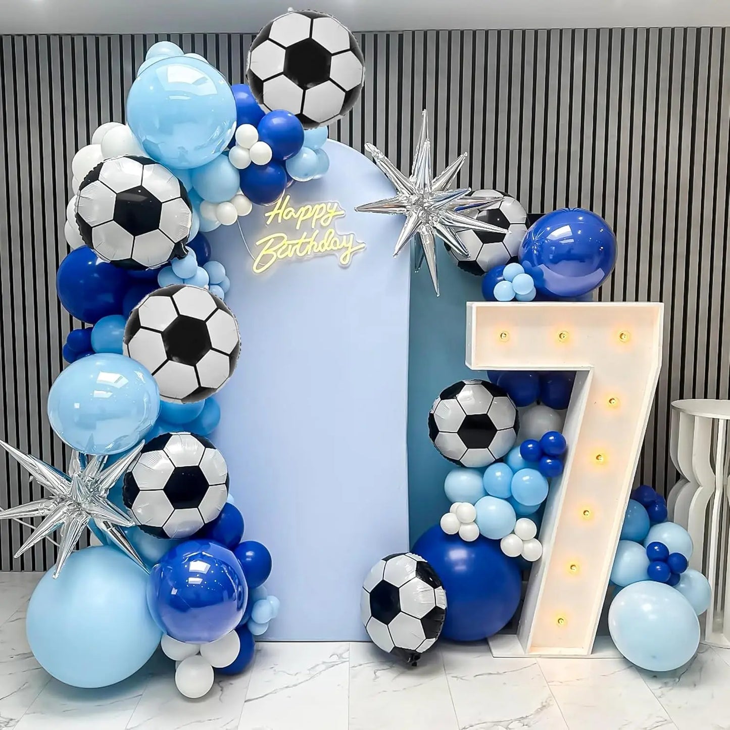 18 inches Soccer Balloons Soccer Themed Party Decor Soccer Ball Balloon For Birthday Sports Graduation Party Decoration