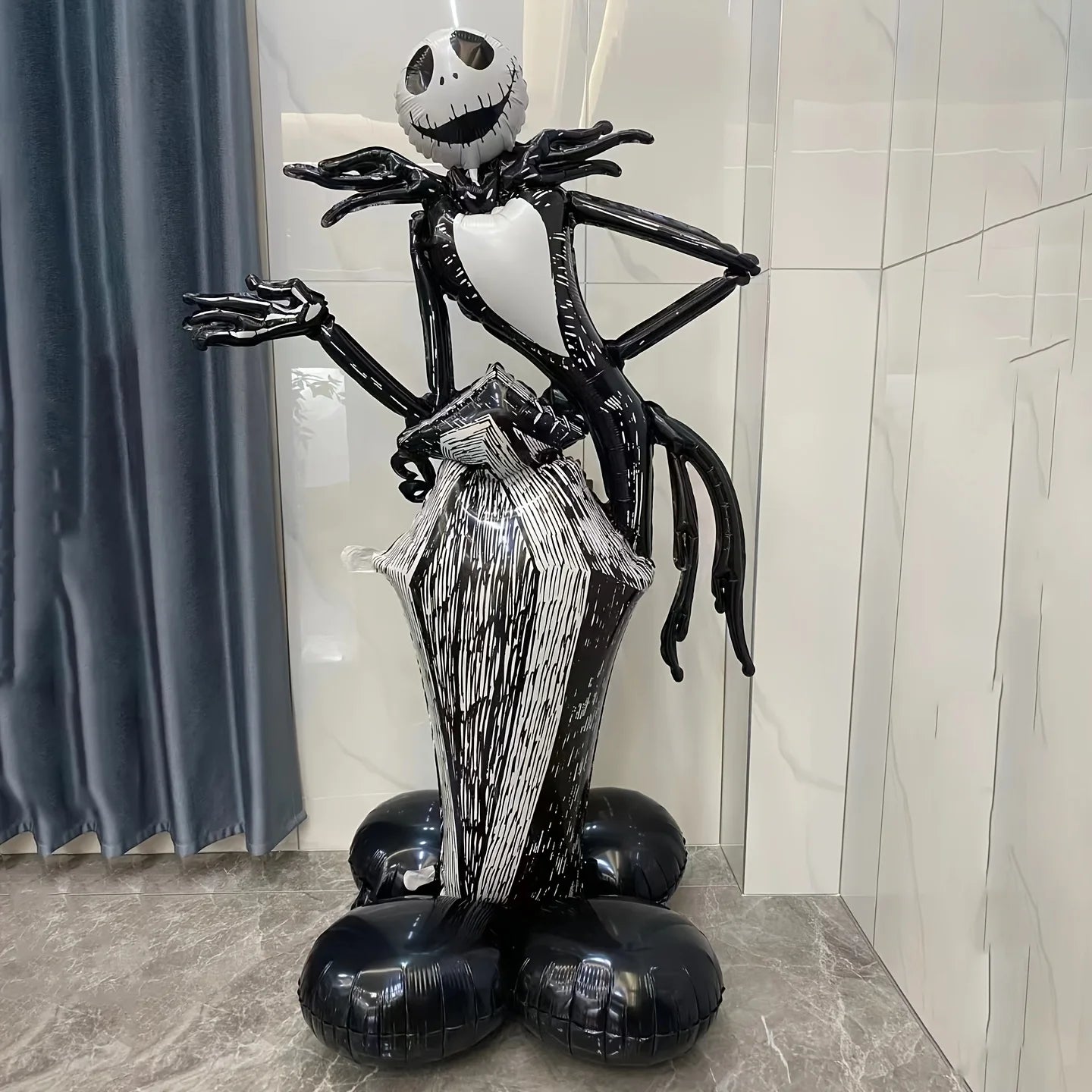 Skeleton Party Balloon - Suitable for Birthday Party Decoration - Perfect for Christmas and Halloween Decoration